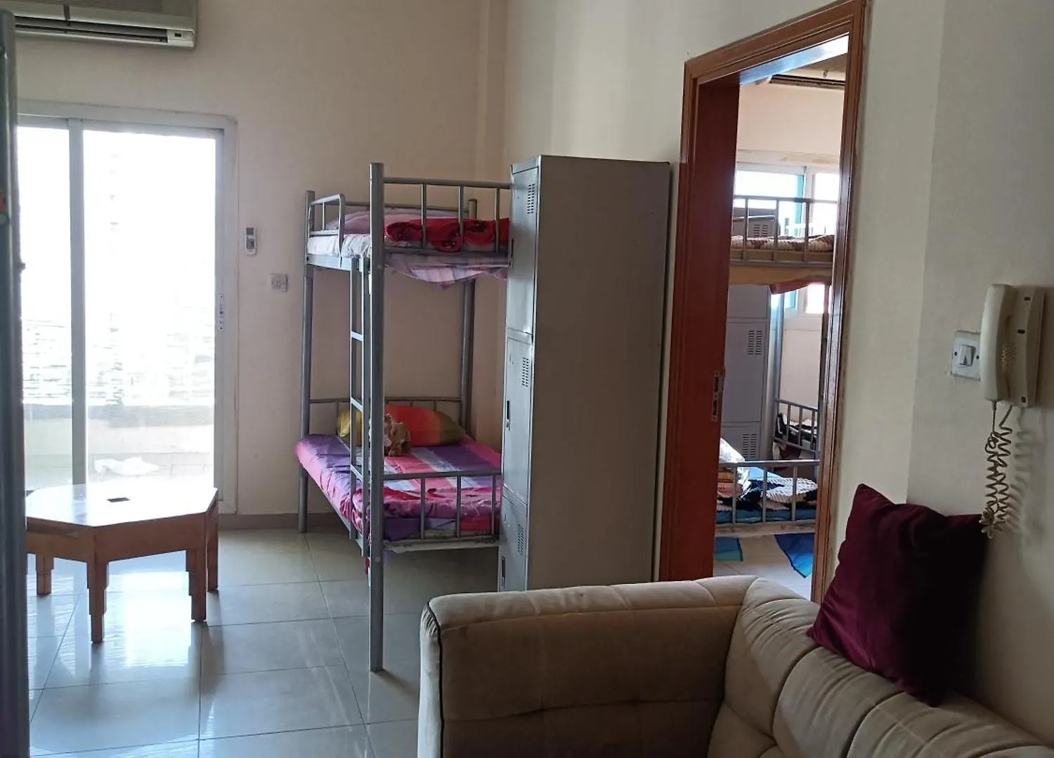 Omar Hostel Vacation Dubai 0*,  Emirati Arabi Uniti